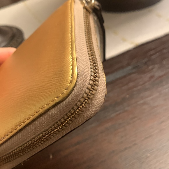 Kate Spade Gold Wallet - Picture 6 of 17